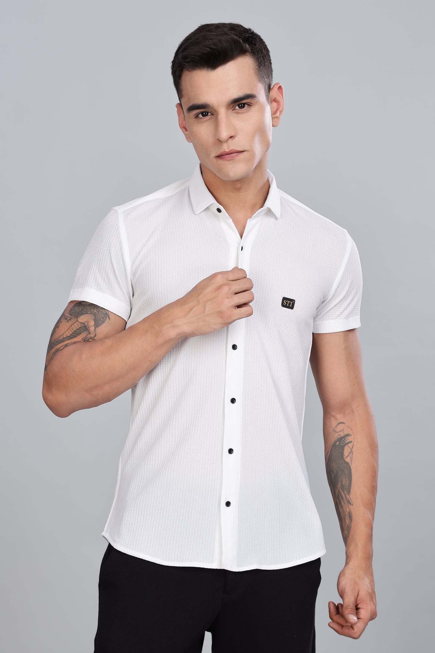White Premium Cotton Blend Casual Shirt – Soft & Breathable Fabric