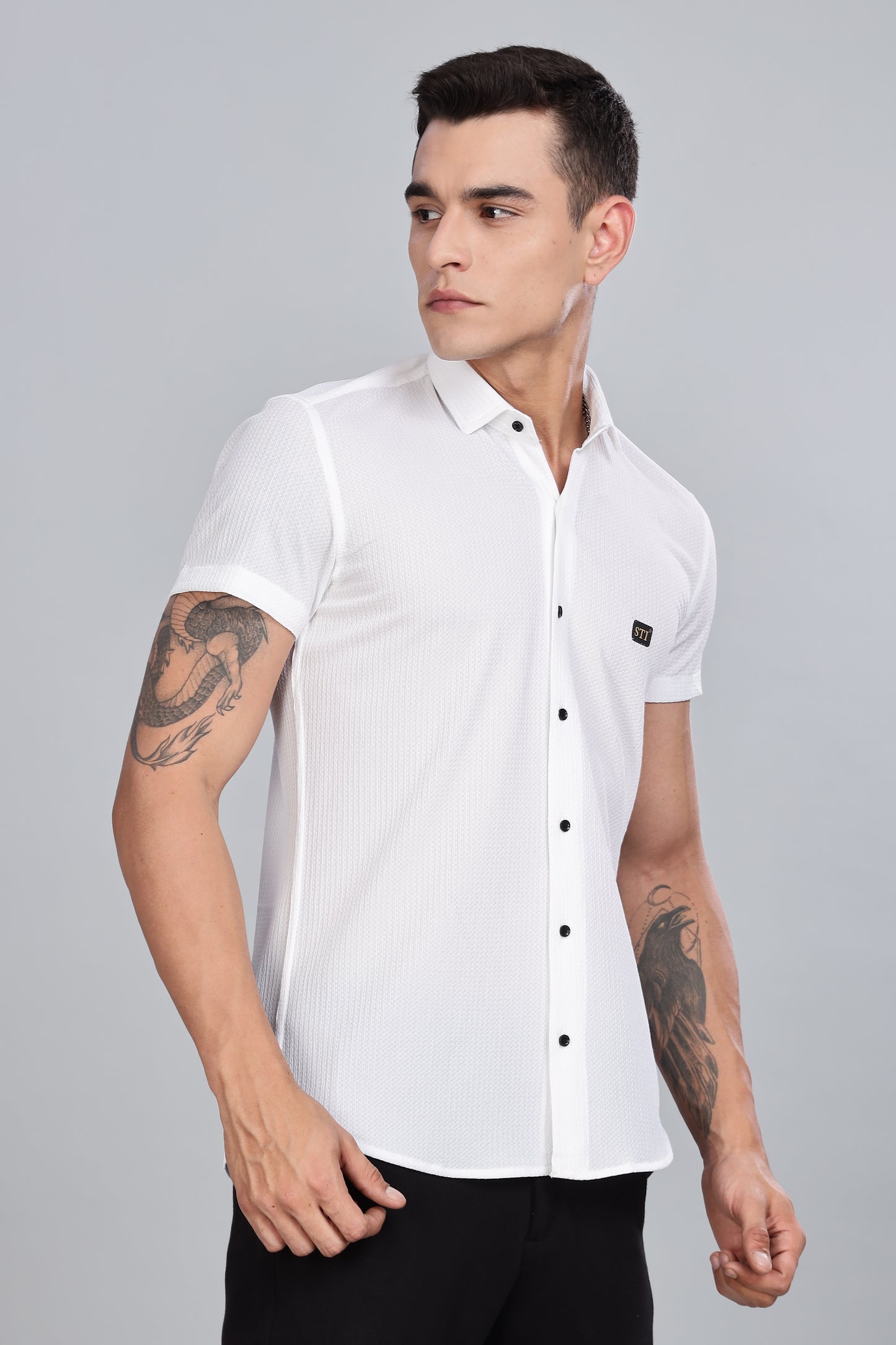 White Premium Cotton Blend Casual Shirt – Soft & Breathable Fabric