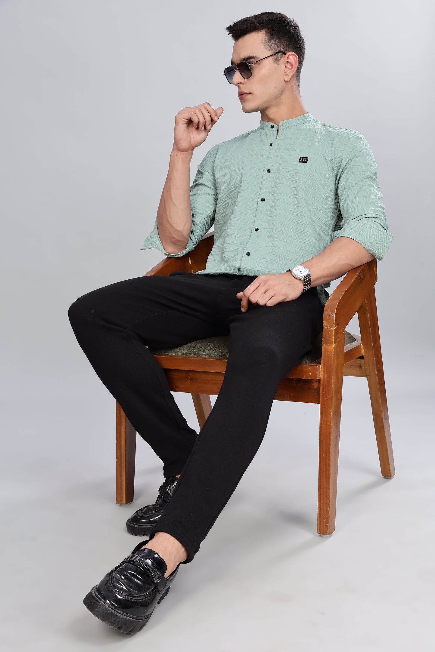Mint Smart-Fit Spandex Shirt – Flexible & Long-Lasting