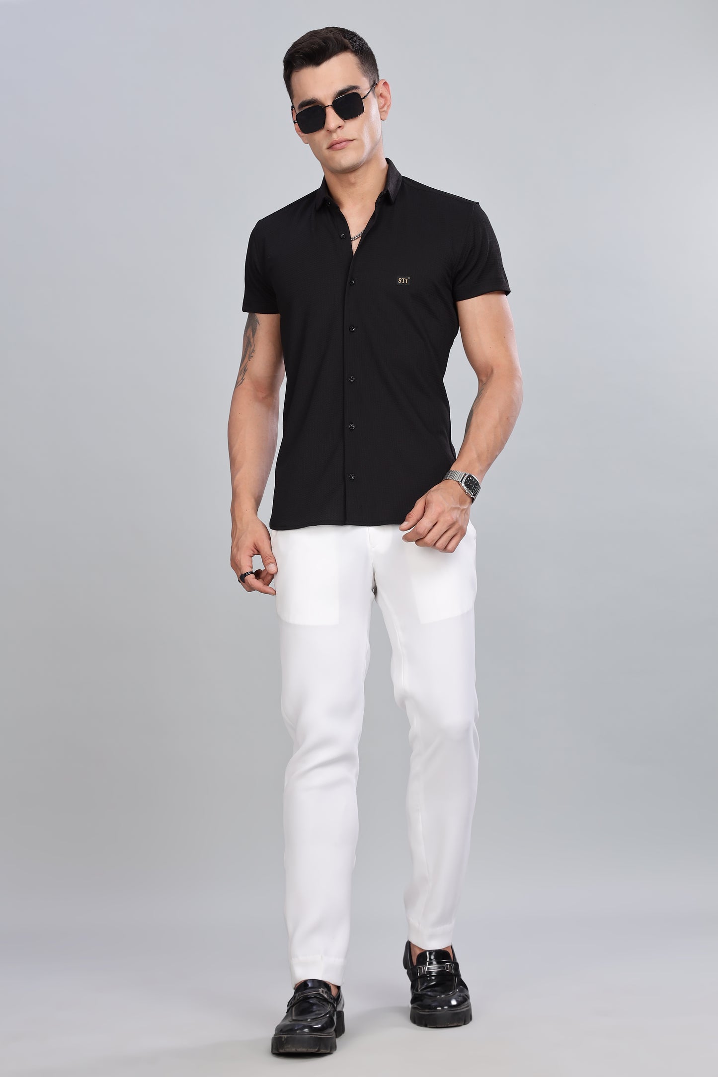 Black Premium Cotton Blend Casual Shirt – Soft & Breathable Fabric