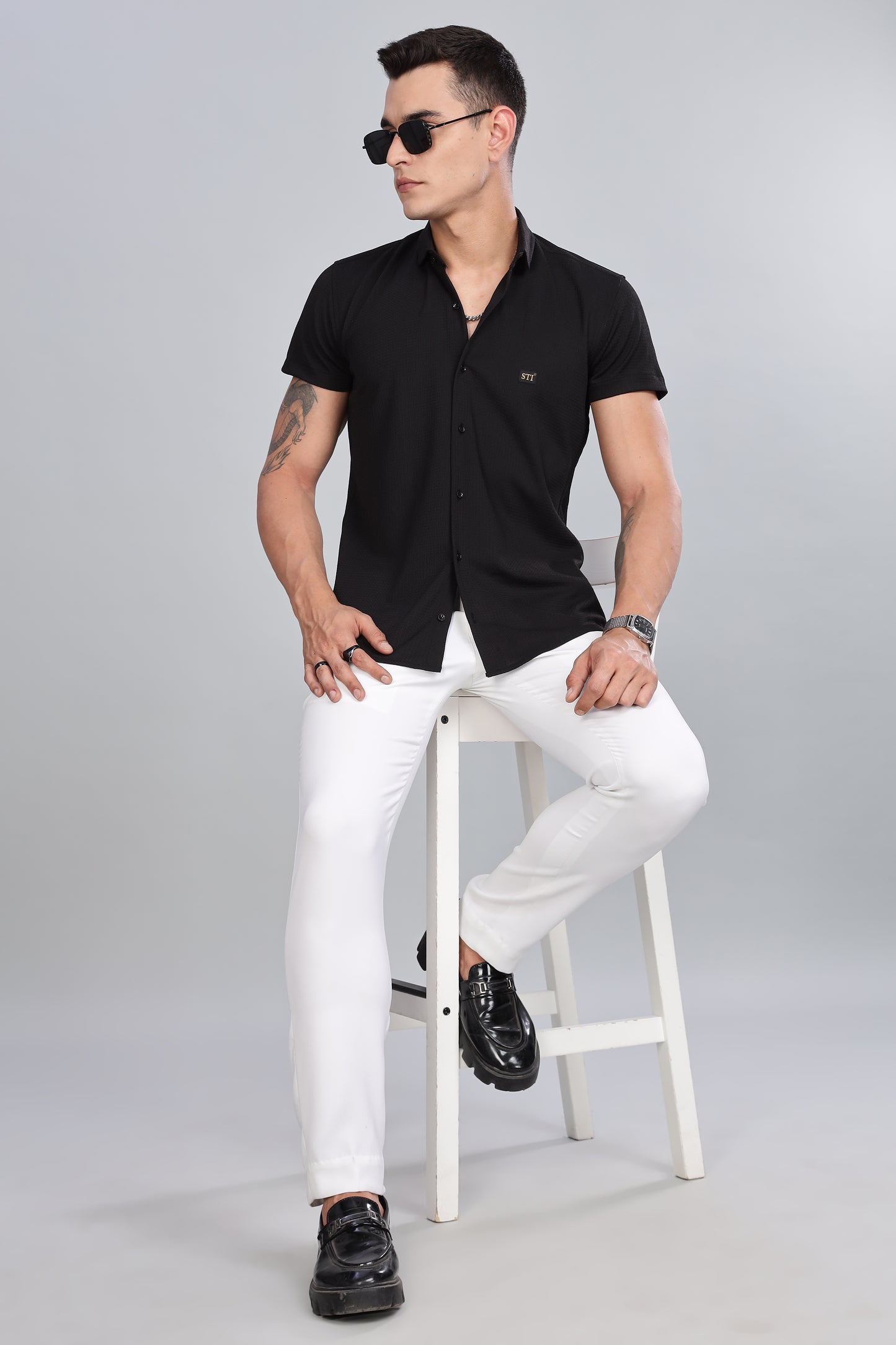 Black Premium Cotton Blend Casual Shirt – Soft & Breathable Fabric