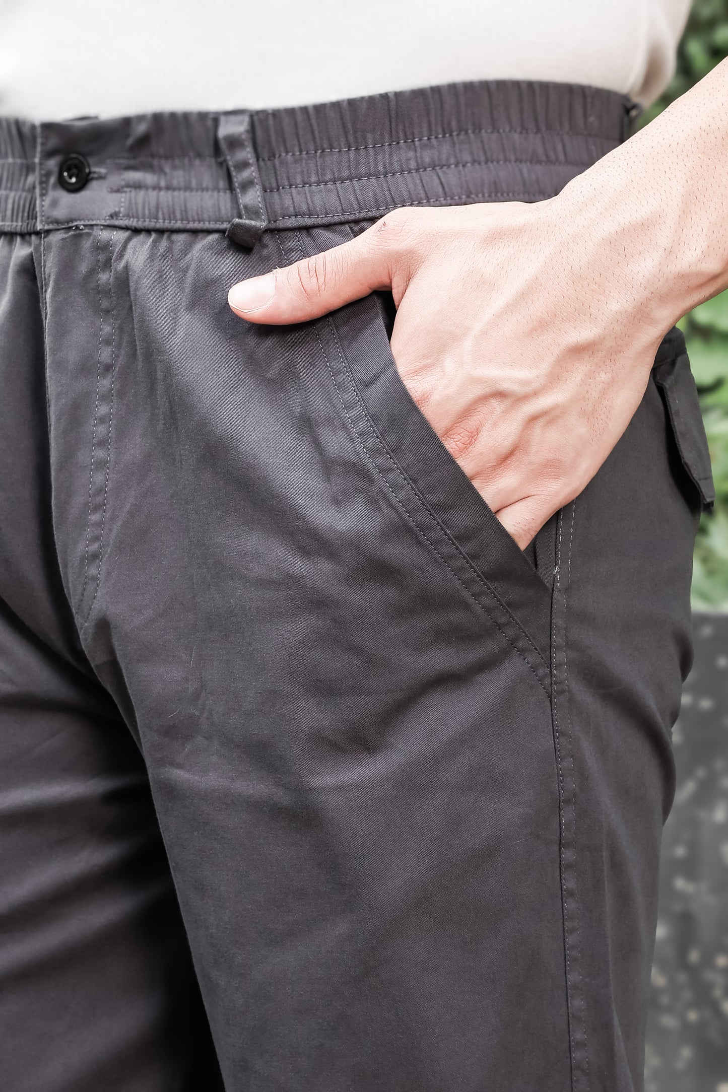 Men's Dark Grey Casual Trousers – Relaxed Straight Fit Pants