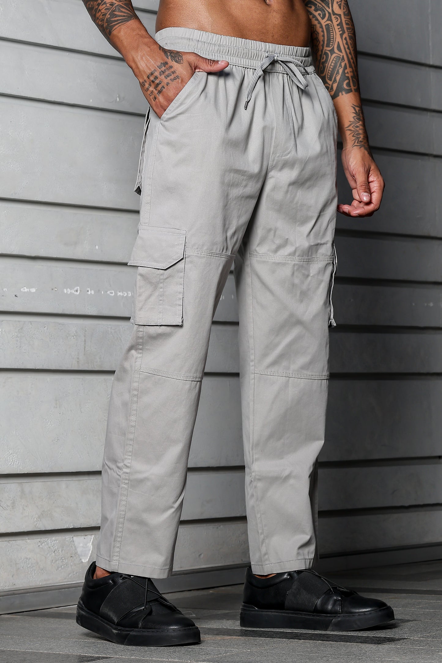 Light Grey Solid Cargo Pants Fabric – Comfortable and Durable for Everyday Wear