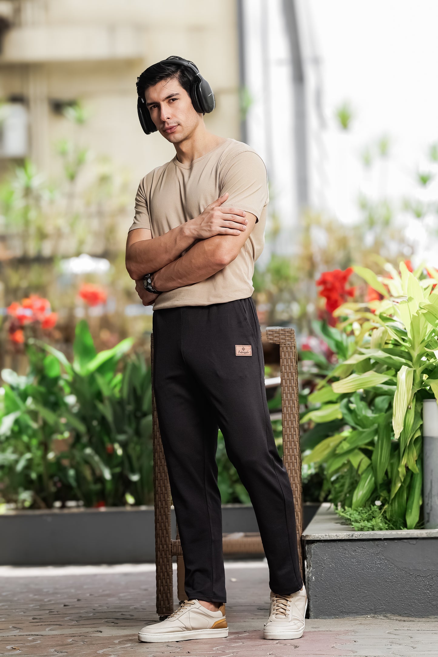 Men's Black Textured Track Pants – Straight Fit