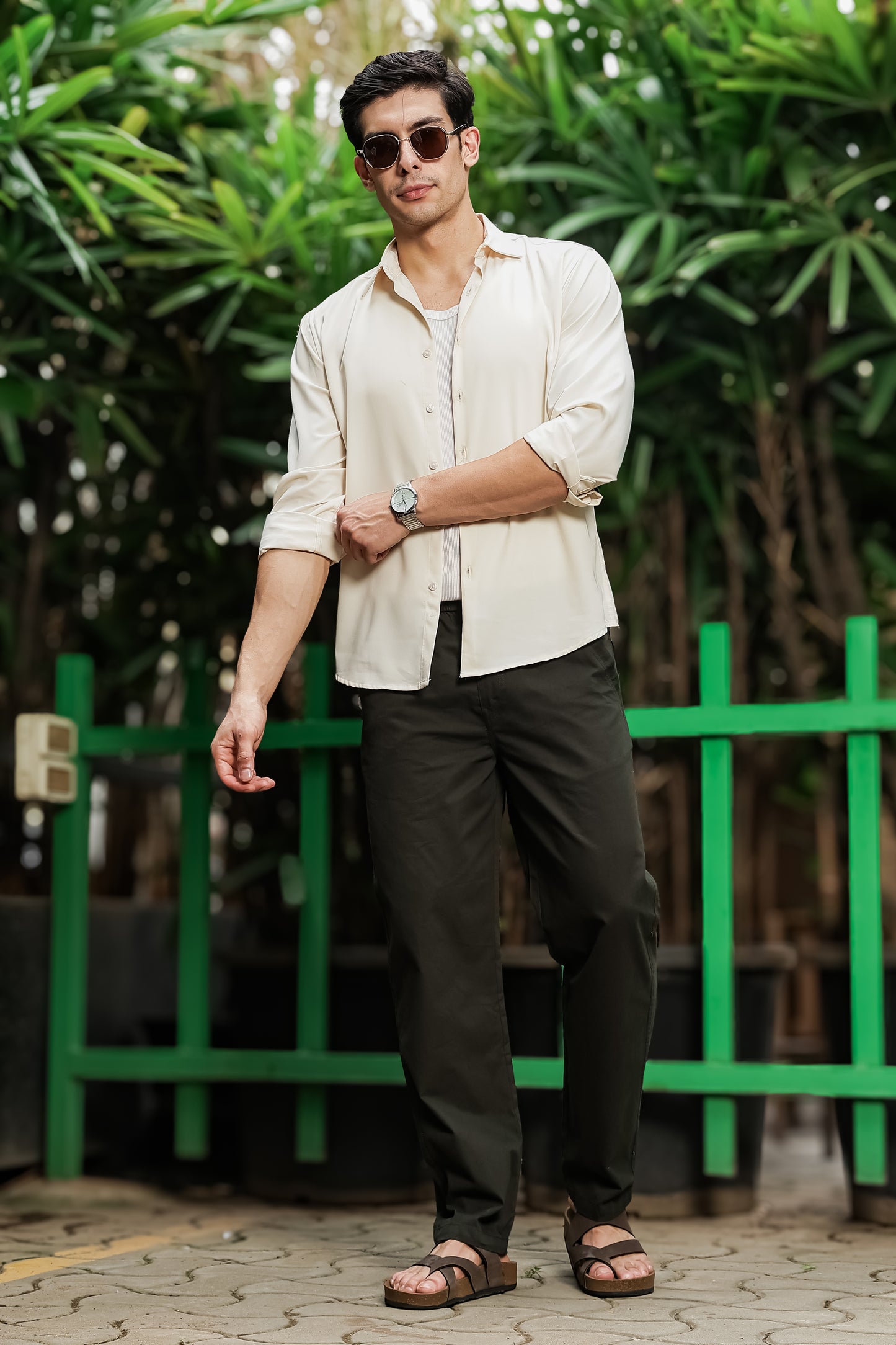 Men's Green Casual Trousers – Relaxed Straight Fit Pants