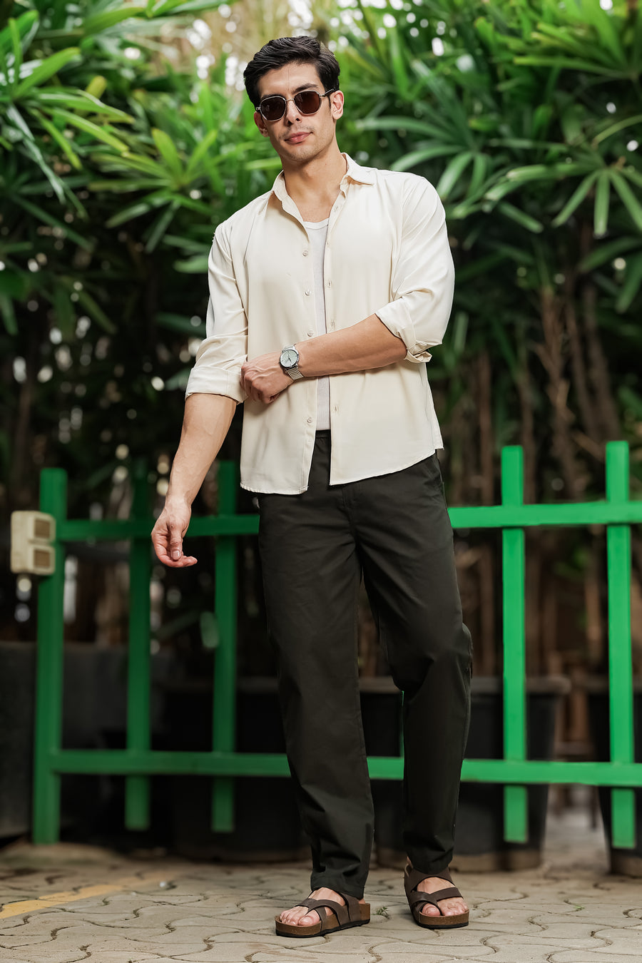 Men's Green Casual Trousers – Relaxed Straight Fit Pants