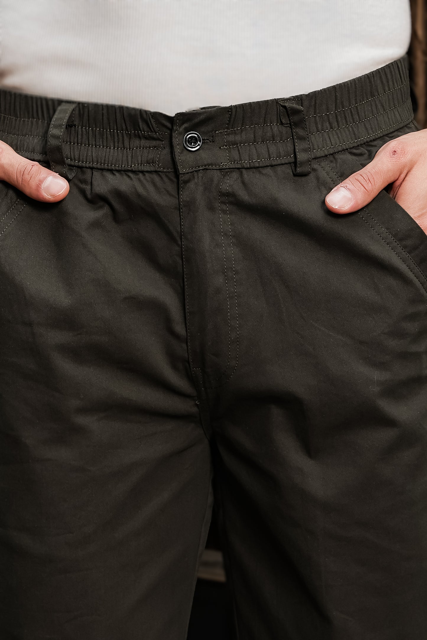 Men's Green Casual Trousers – Relaxed Straight Fit Pants