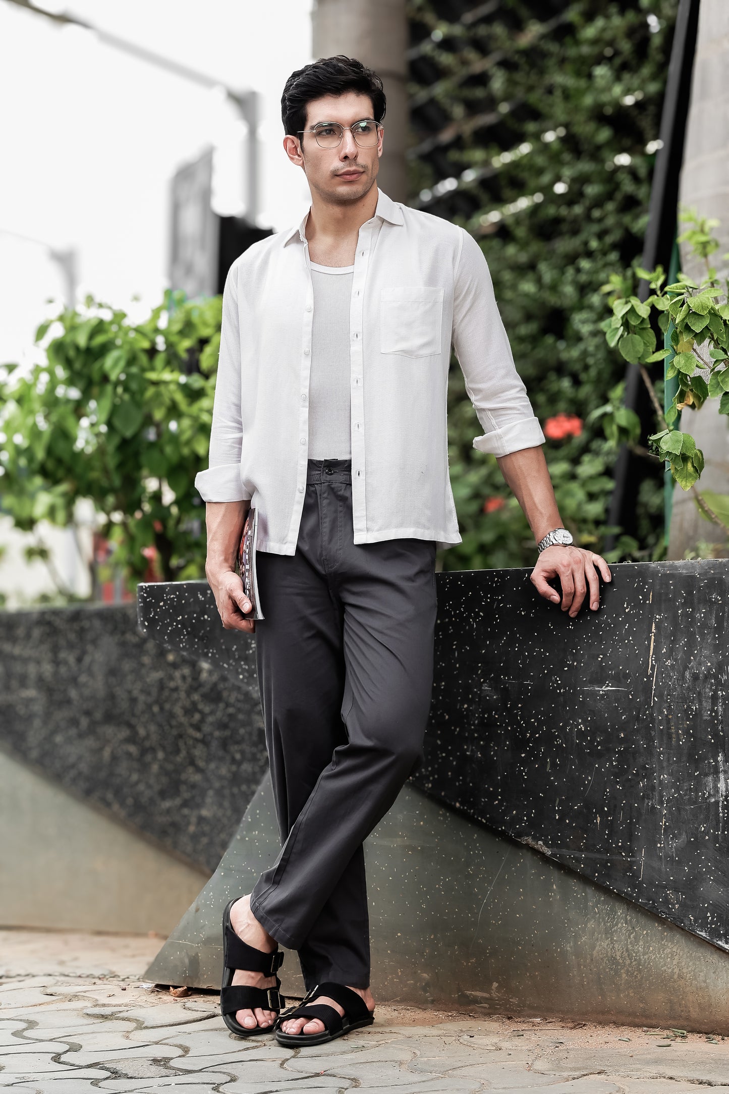 Men's Green Casual Trousers – Relaxed Straight Fit Pants