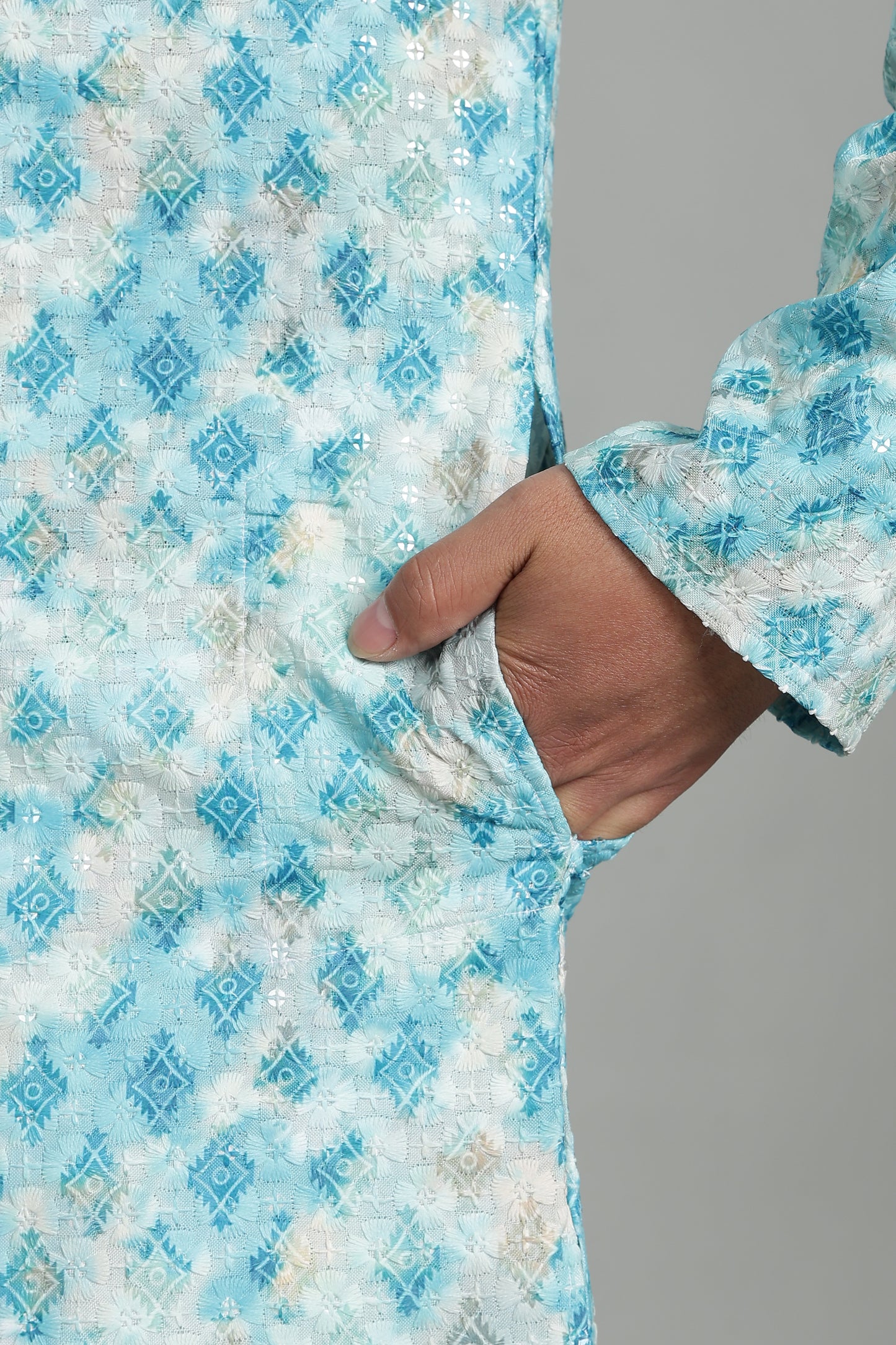 Men’s Rama Green Geometric Printed Textured Kurta