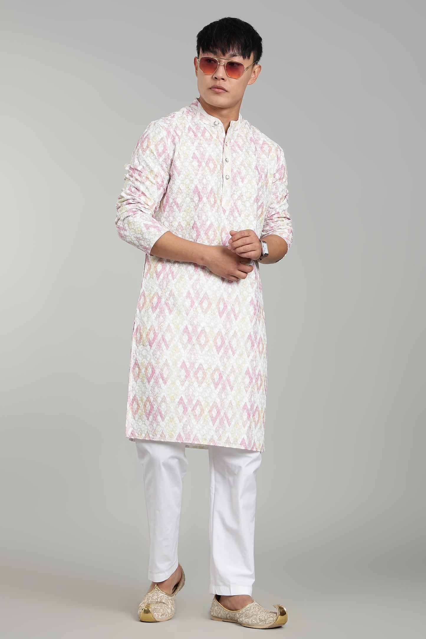 Men’s Light Pink Geometric Printed Textured Kurta