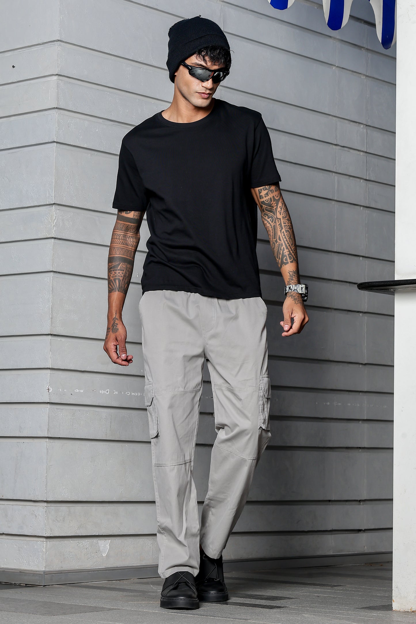 Light Grey Solid Cargo Pants Fabric – Comfortable and Durable for Everyday Wear