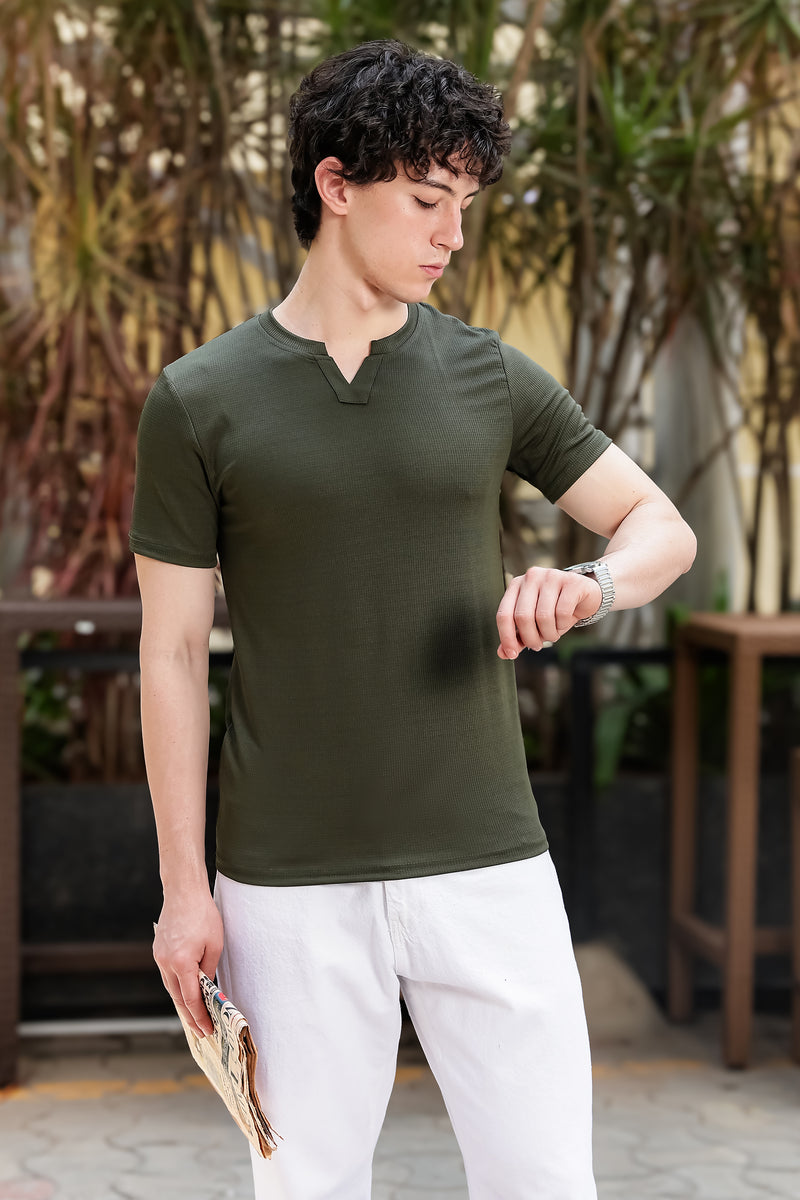Men's Black Textured V-Neck T-Shirt