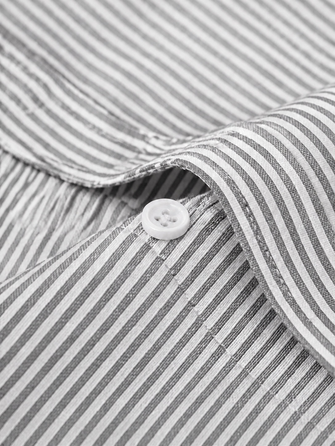 Men’s Grey & White Vertical Striped Full Sleeve Casual Shirt